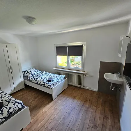 Sim01 Renovierte Monteurs- Und In Апартаменты Зиммерат